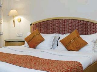 Astoria 3* Mumbai (Bombay)